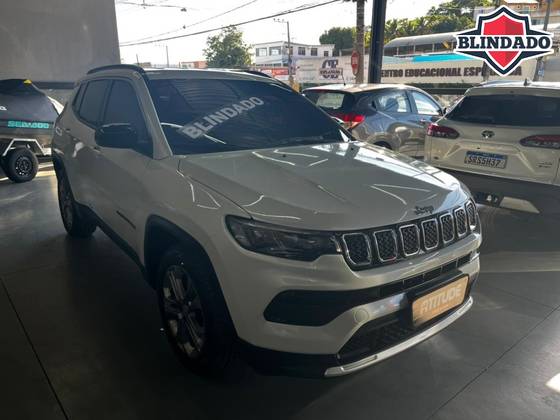 JEEP COMPASS 1.3 T270 TURBO FLEX LONGITUDE AT6 JEEP COMPASS 1.3 T270 TURBO FLEX LONGITUDE AT6